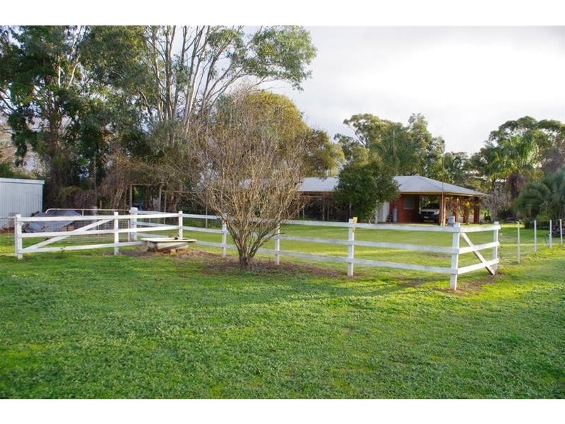 30-38 Banks Street (Gooloogong via), Cowra NSW 2794