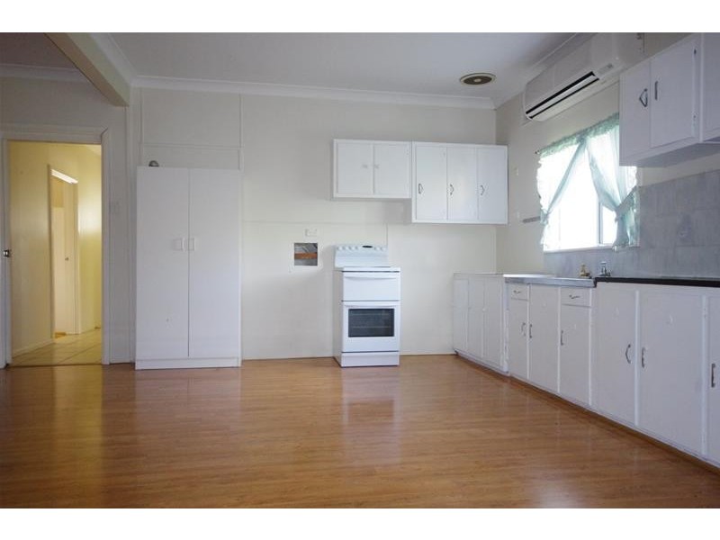 4 Cowra Street, Canowindra NSW 2804