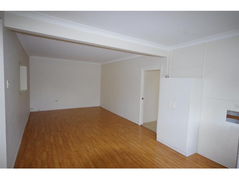 4 Cowra Street, Canowindra NSW 2804