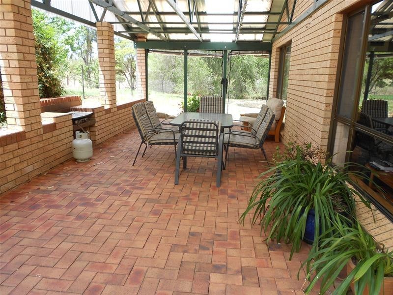 30 Goodacre Drive, Woodstock NSW 2793