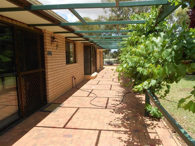 30 Goodacre Drive, Woodstock NSW 2793