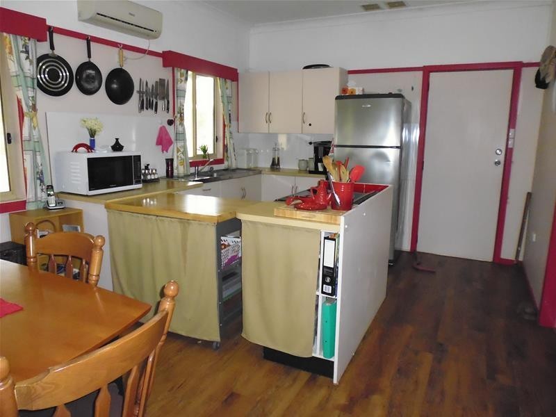 1687 Kangarooby Road, Gooloogong NSW 2805