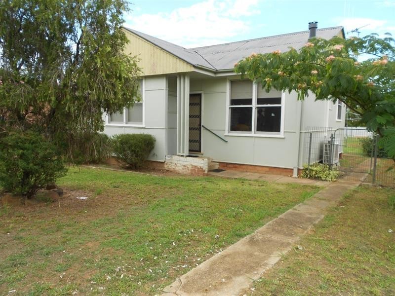 81 Tilga Street, Canowindra NSW 2804