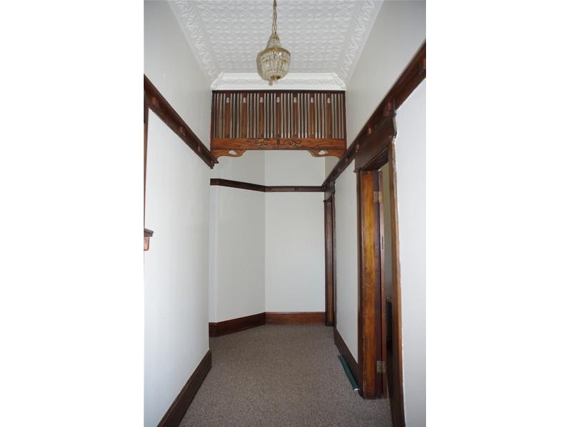 4 Shelley Street, Cowra NSW 2794