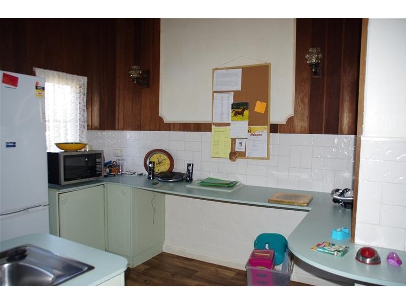 4 Shelley Street, Cowra NSW 2794