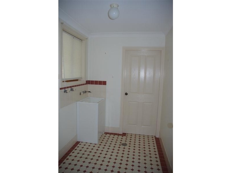 67 Macquarie Street, Cowra NSW 2794