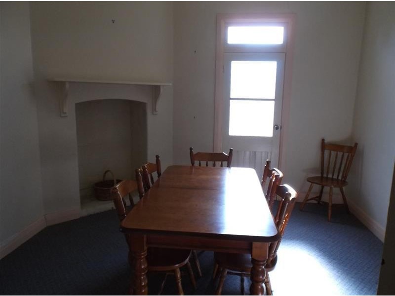 98 Fitzroy Street, Cowra NSW 2794