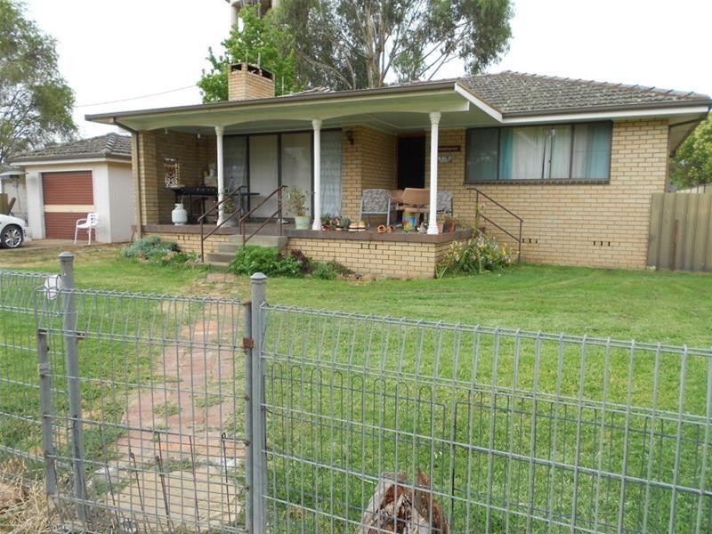 6 Brundah Street, Koorawatha NSW 2807