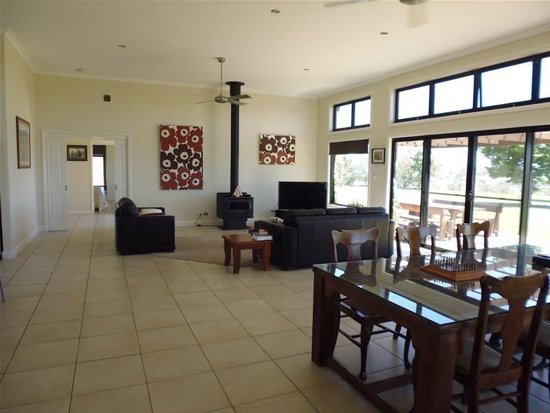 174 Paytens Road, Cowra NSW 2794