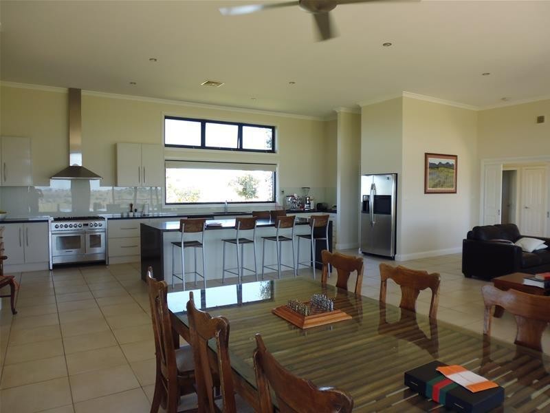 174 Paytens Road, Cowra NSW 2794