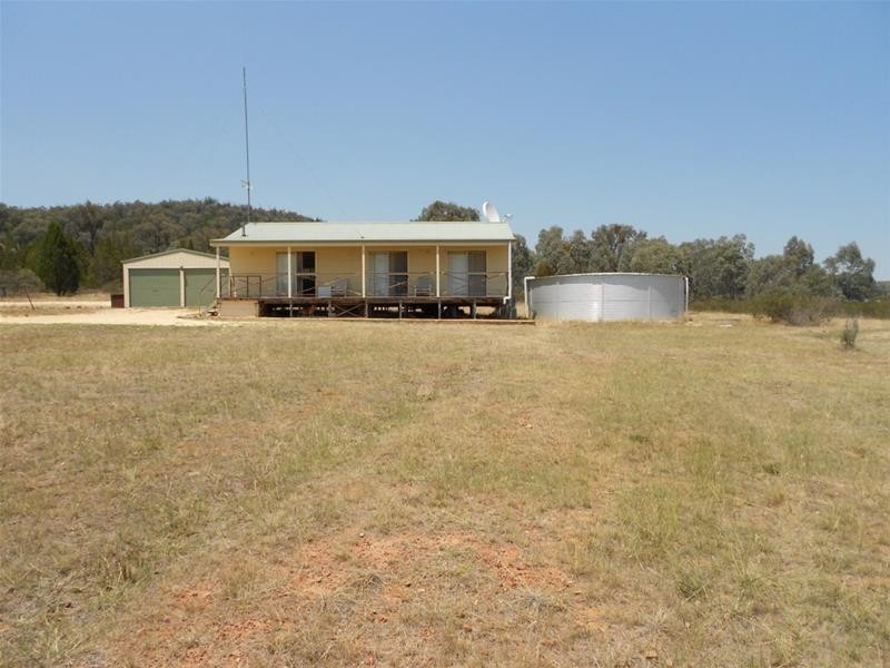 3 Stoney Hill Road, Cowra NSW 2794