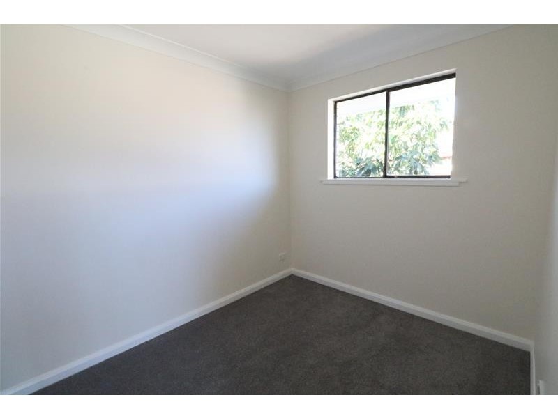 2 Yaldara Crescent, Cowra NSW 2794