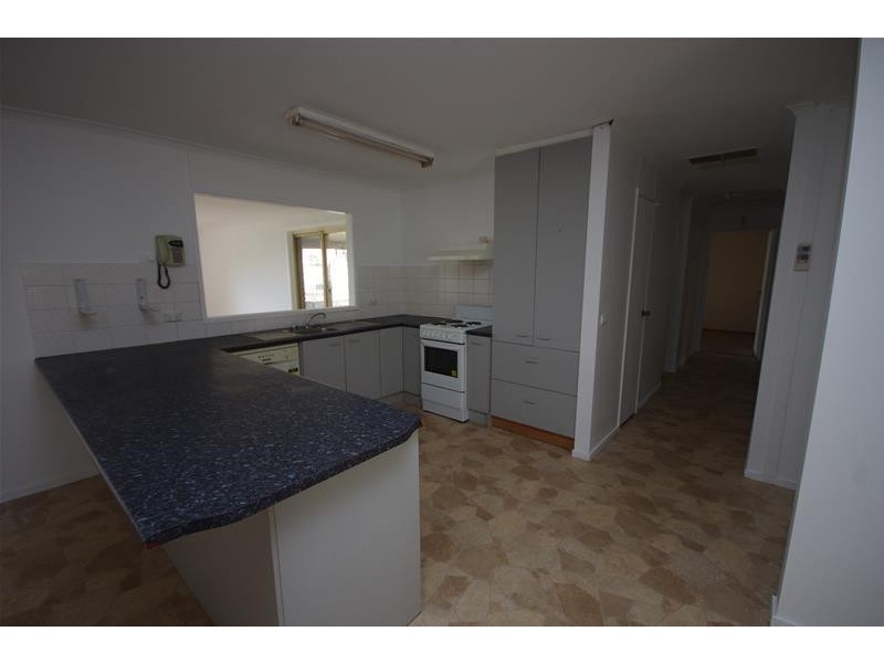 19 Ranken Street, Cowra NSW 2794