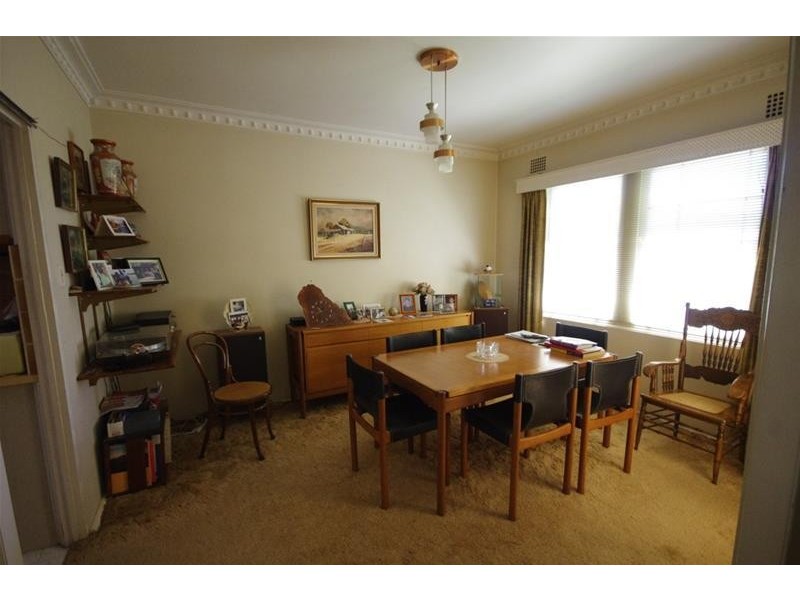 18 Lynch Street, Cowra NSW 2794