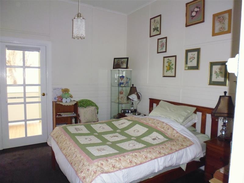 1 & 2 East Street, Woodstock NSW 2793