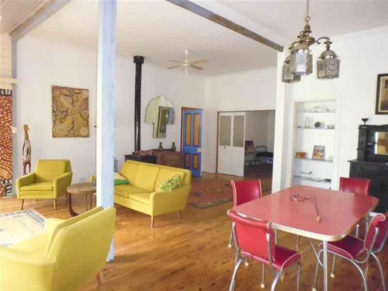 1 Illunie Street, “Old School House”, Cowra NSW 2794