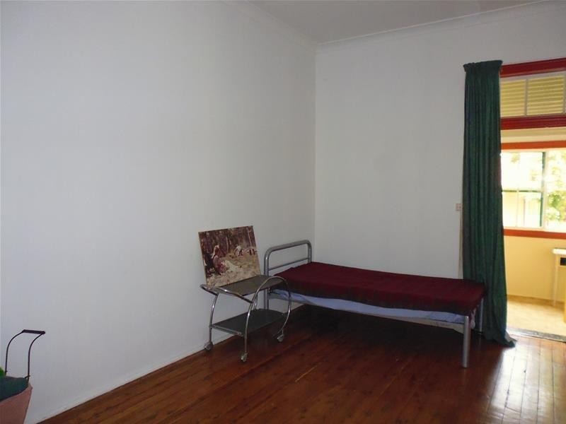 1 Illunie Street, “Old School House”, Cowra NSW 2794