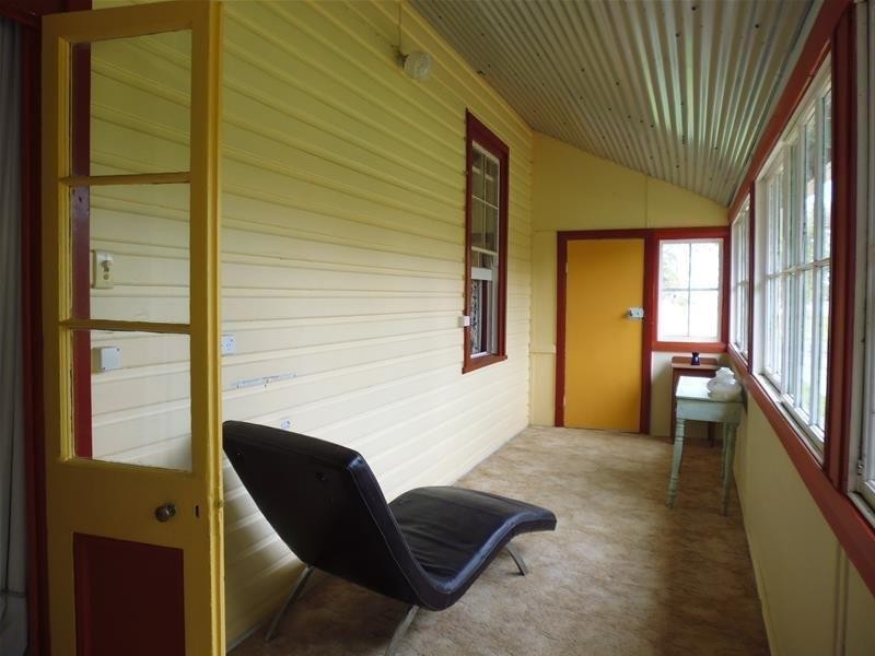 1 Illunie Street, “Old School House”, Cowra NSW 2794