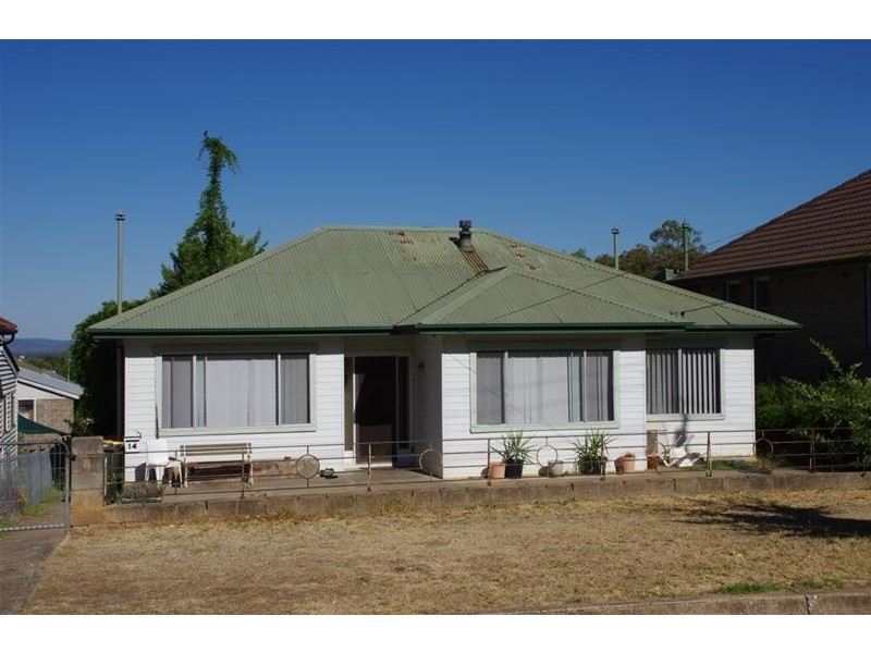 14 Nelson Street, Cowra NSW 2794