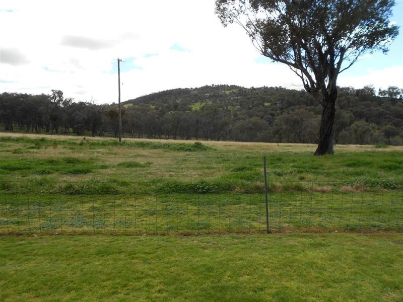 1391 Pine Mount Road, Woodstock NSW 2793