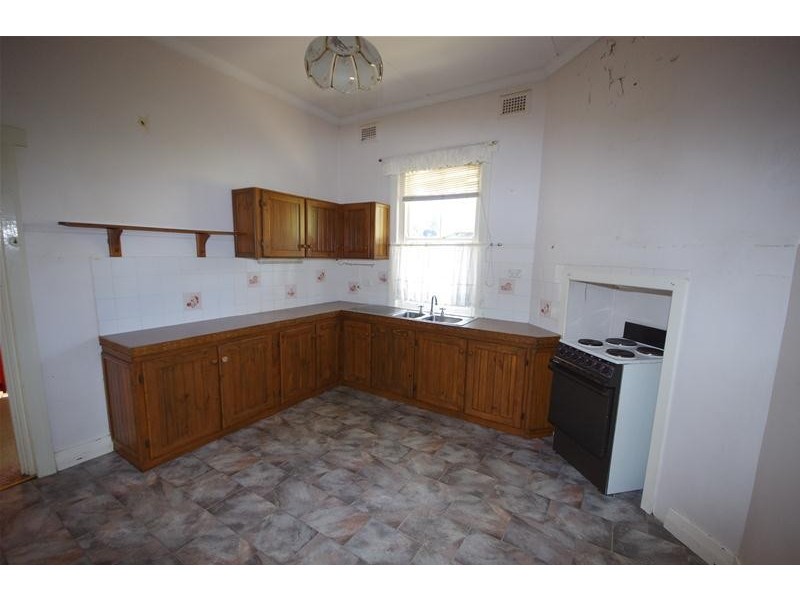 68 Brisbane Street, Cowra NSW 2794