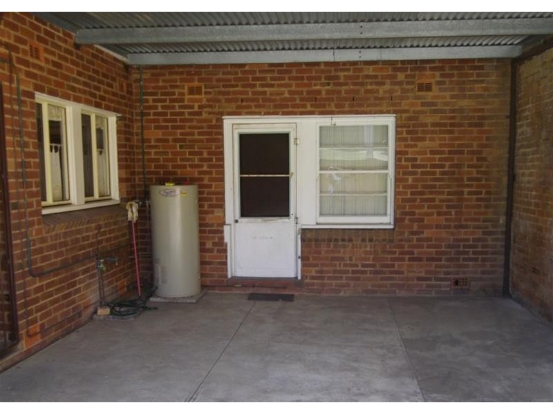 46-48 Kendal Street, Cowra NSW 2794