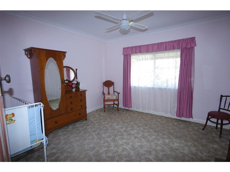 26 Argoon Street, Cowra NSW 2794