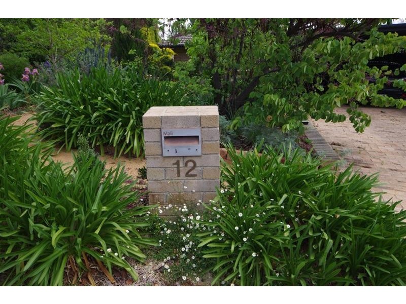 12 Yarrawonga Crescent, Cowra NSW 2794