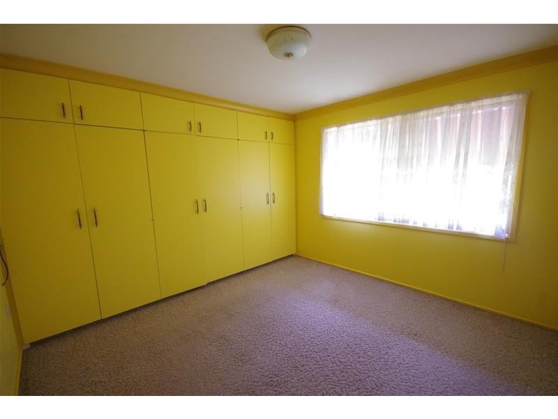 36 Kibbler Street, Cowra NSW 2794