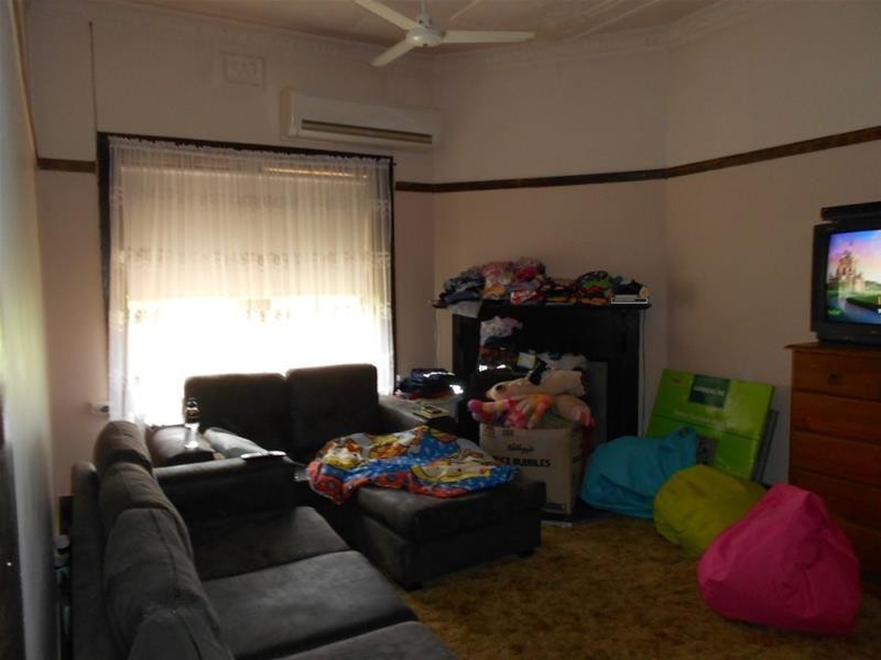 28 Canowindra Street, Canowindra NSW 2804