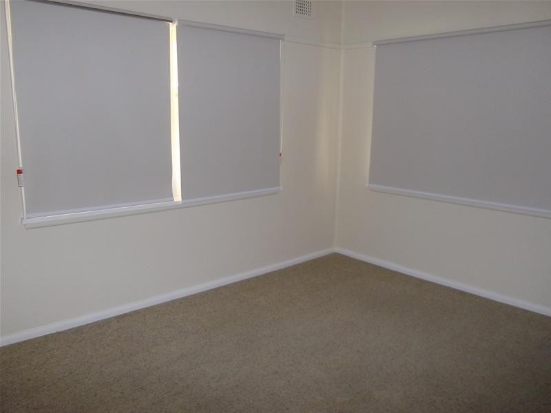 24 Cooyal  Street, Cowra NSW 2794