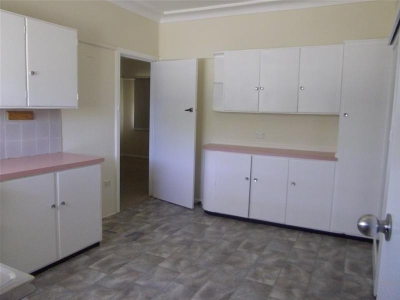 24 Cooyal  Street, Cowra NSW 2794