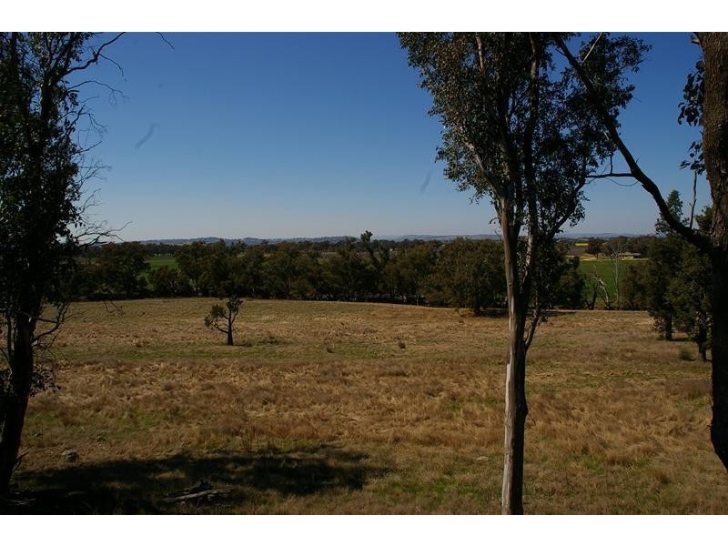 Grenfell Road, Cowra NSW 2794
