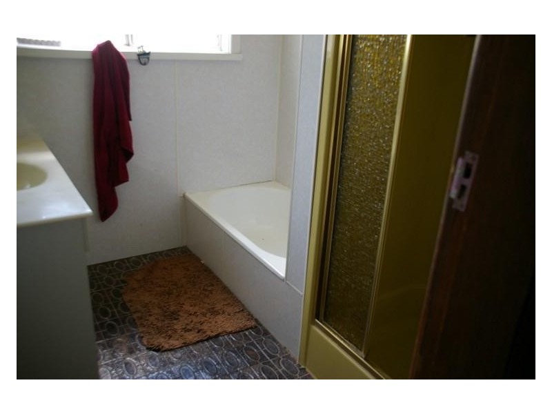 14-16 Belmore Street, Woodstock NSW 2793