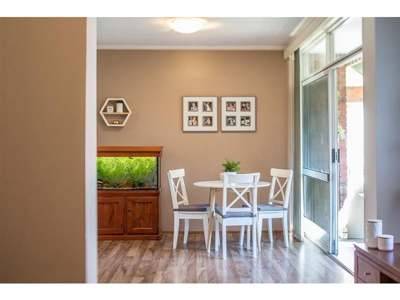 9/111 Burns Bay Road, Lane Cove NSW 2066