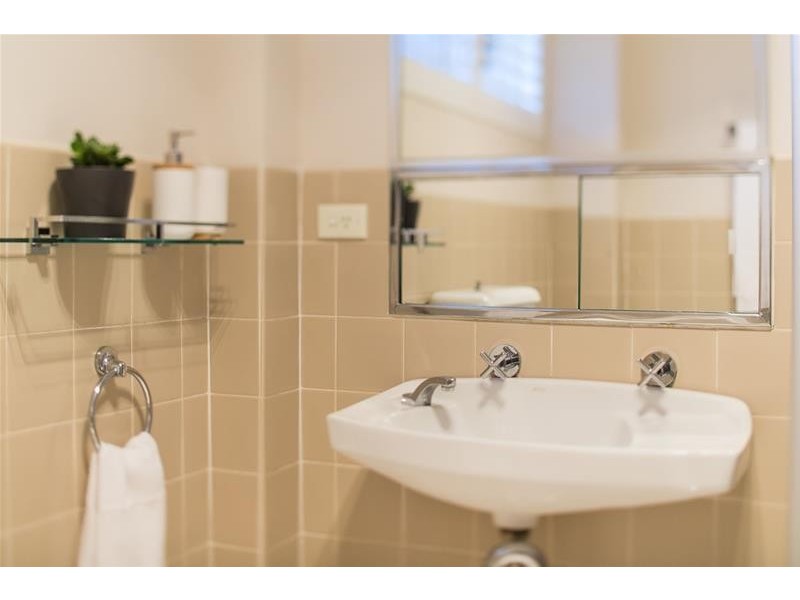 9/111 Burns Bay Road, Lane Cove NSW 2066