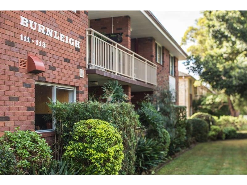 9/111 Burns Bay Road, Lane Cove NSW 2066