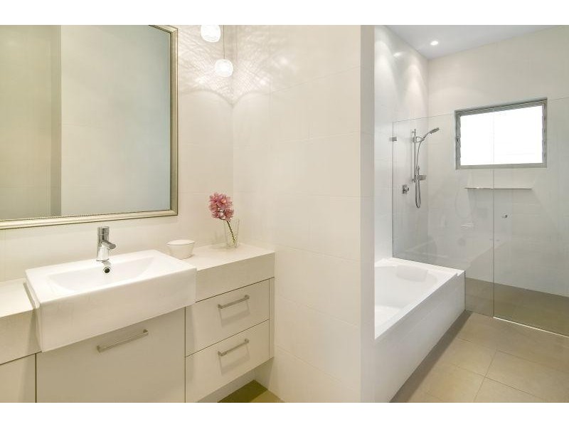 25 Allison Avenue, Lane Cove NSW 2066