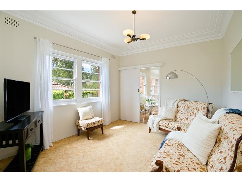 12 Fourth Avenue, Lane Cove NSW 2066