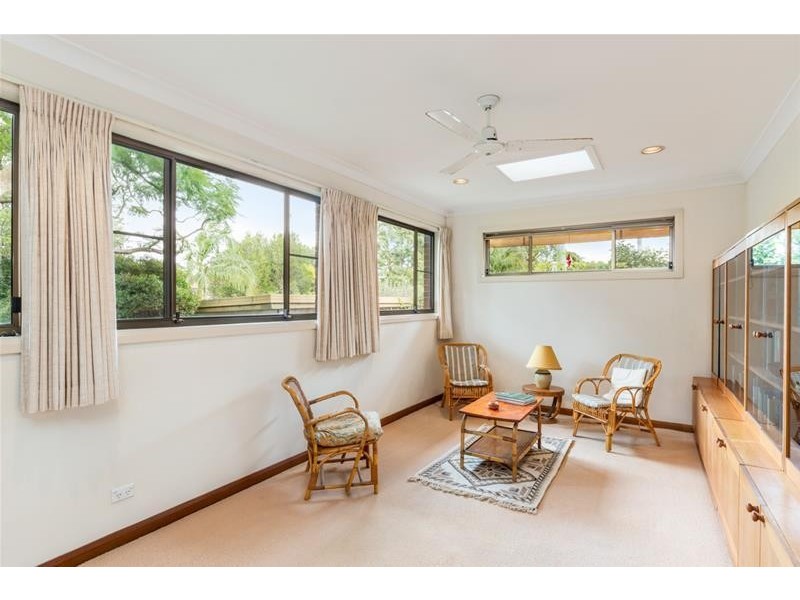 2 Howell Avenue, Lane Cove NSW 2066