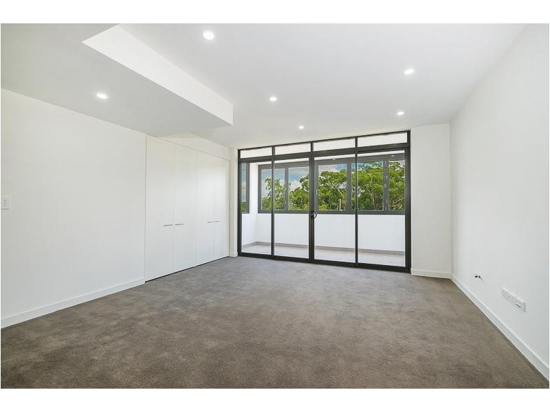 301/13 Waterview Drive, Lane Cove NSW 2066