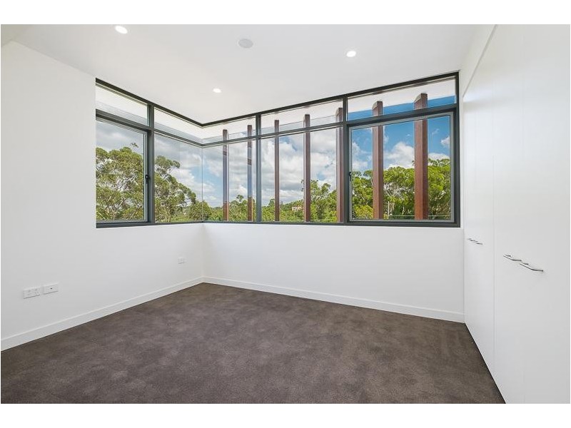 301/13 Waterview Drive, Lane Cove NSW 2066