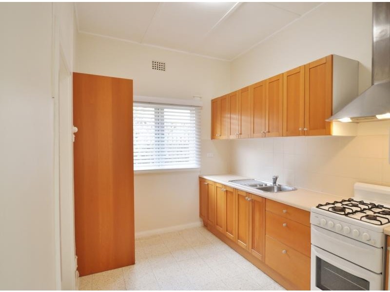 16 Allison Avenue, Lane Cove NSW 2066