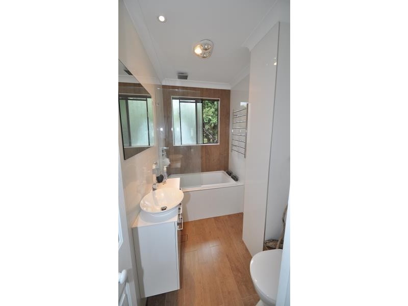 4/124 Burns Bay Road, Lane Cove NSW 2066