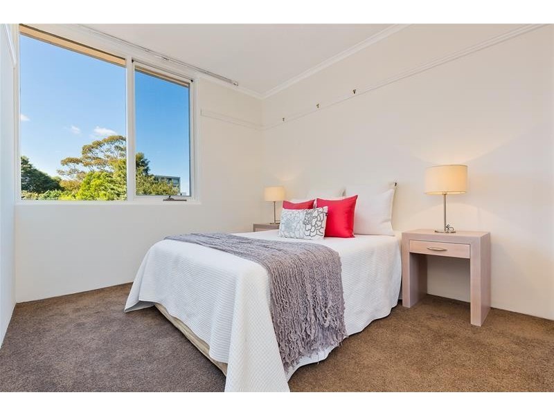 25/299 Burns Bay Road, Lane Cove NSW 2066