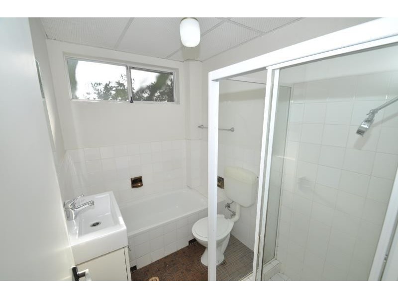 4/21 Lachlan Avenue, North Ryde NSW 2113