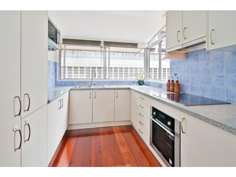 15/302 Burns Bay Road, Lane Cove NSW 2066