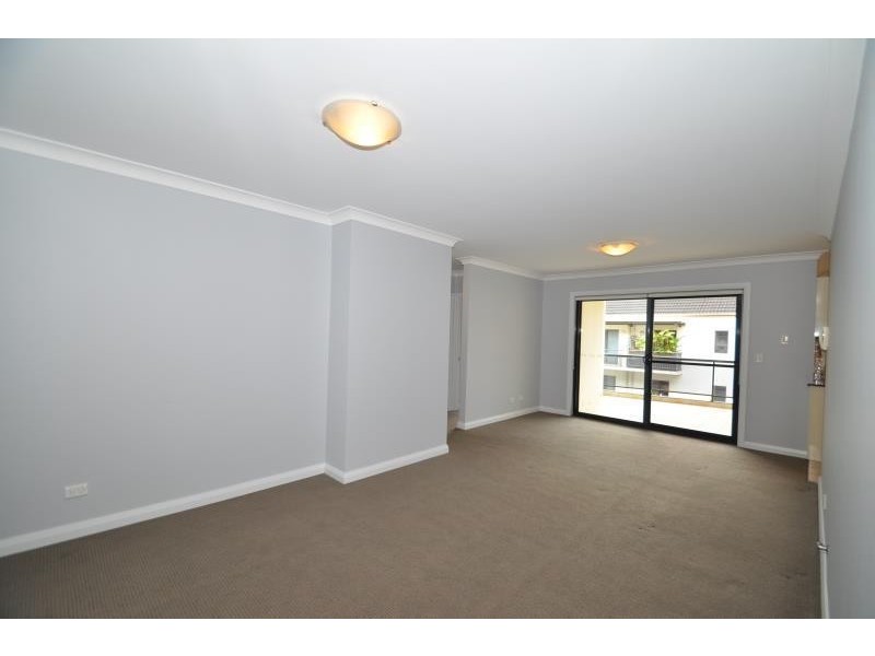 9/2 Taylors Drive, Lane Cove NSW 2066