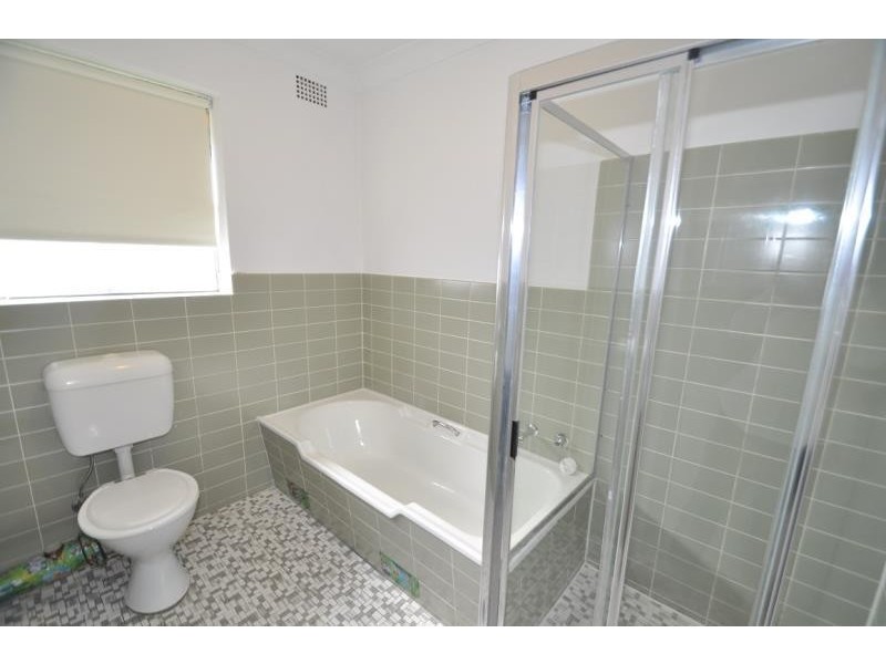 18/143 Burns Bay Road, Lane Cove NSW 2066