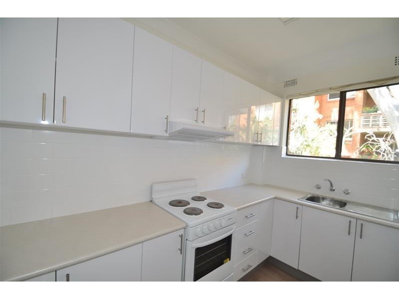 4/10 Cottonwood Crescent, North Ryde NSW 2113